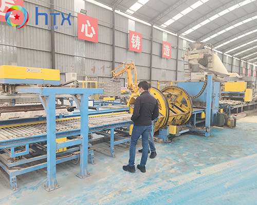 Línea de producción de paneles de pared de piedra artificial Máquina de dosificación de fundición húmeda multifunción