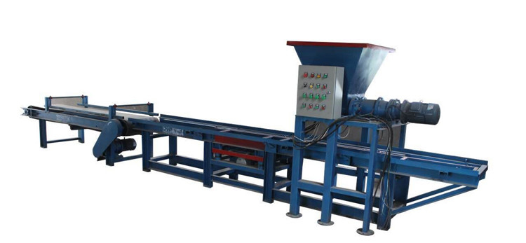 Máquina de dosificación concreta del peso 1500kg del tamaño 7000*1000*1800m m para los ladrillos